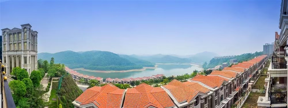 御湖名邸|均价约25000元/平