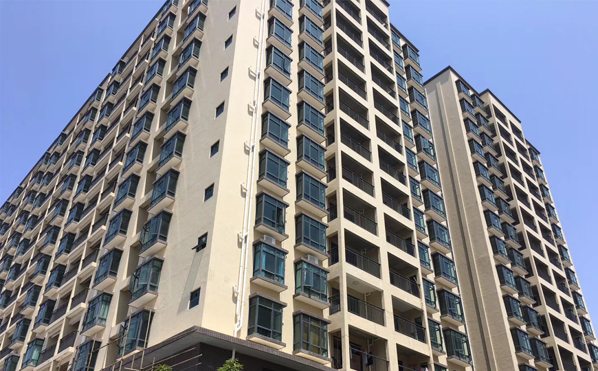 长安中心地王广场旁2栋300户带两层停车场优质项目