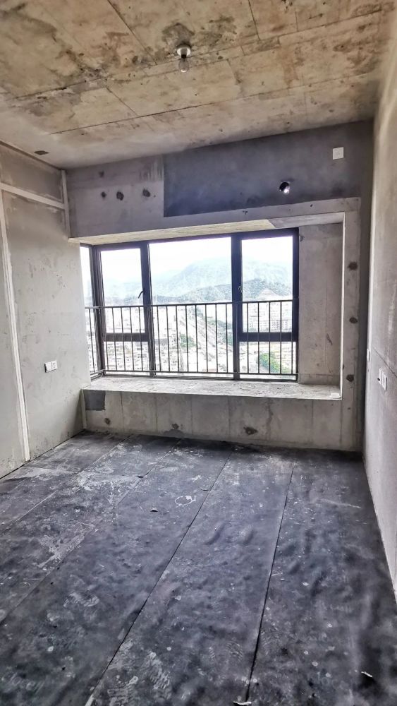 优先保障回迁房建设进度与标准