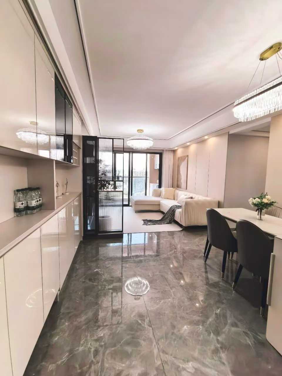 板田靓房 89平3房2厅1卫 挂牌价448万