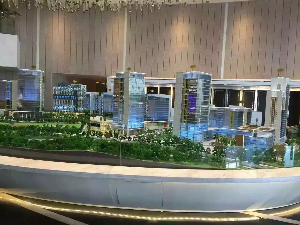 布吉红本花园社区房