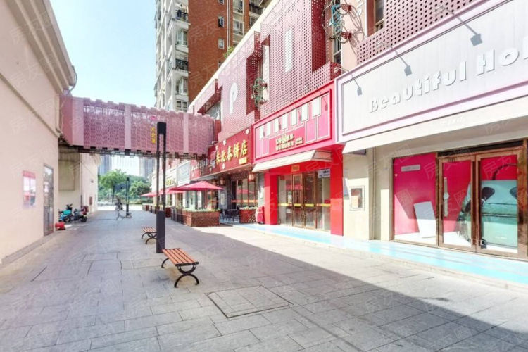龙华上街45-75㎡商铺90000元/平