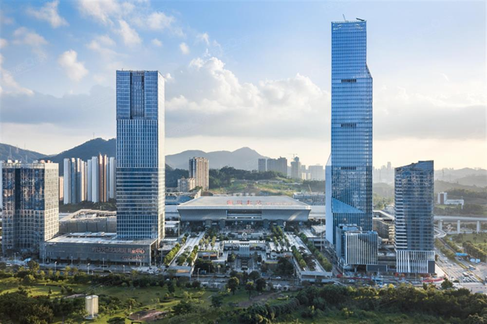 中海汇德理30-70㎡金铺均价130000元/平